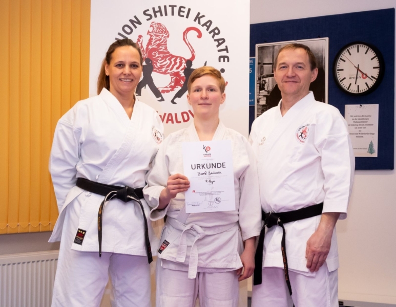 Weißgurtprüfung Barbara 1